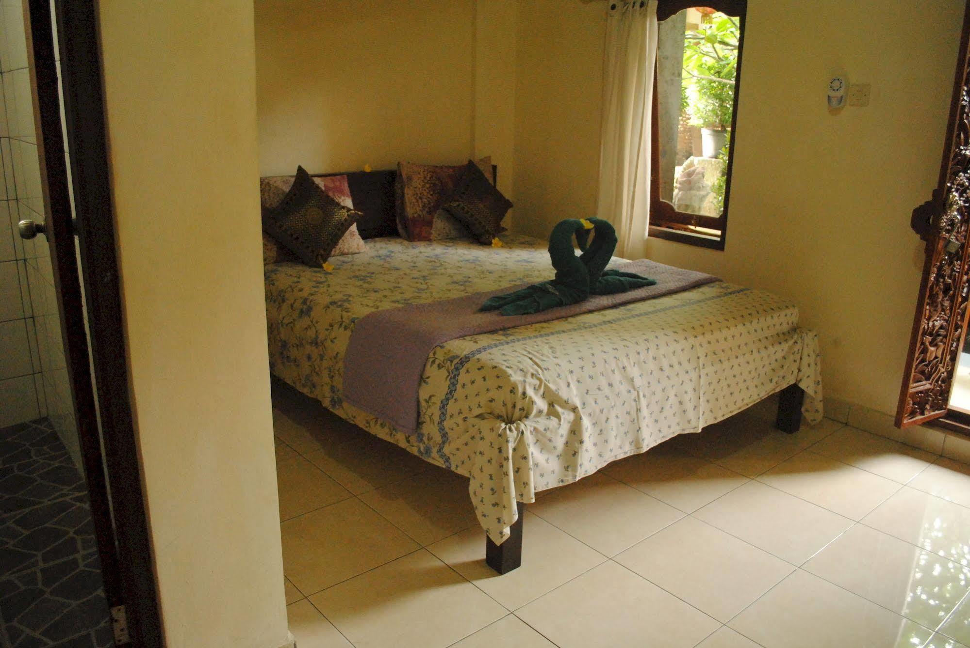 Jangkrik Homestay Ubud  Exterior photo